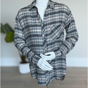 Community ladies linen top